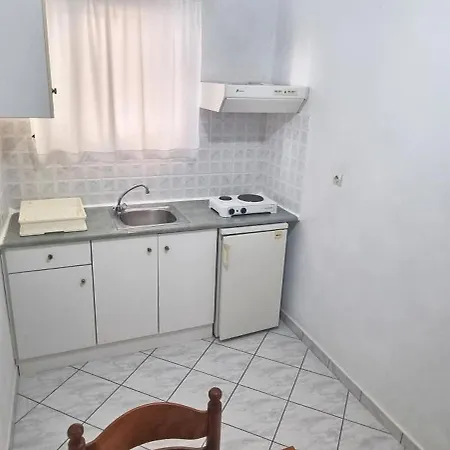 Alma Λουτρά Αιδηψού